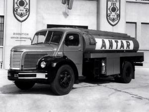 Berliet GLR 8 Tanker